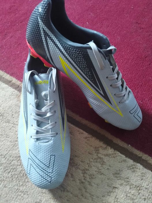 Футболны butsilar