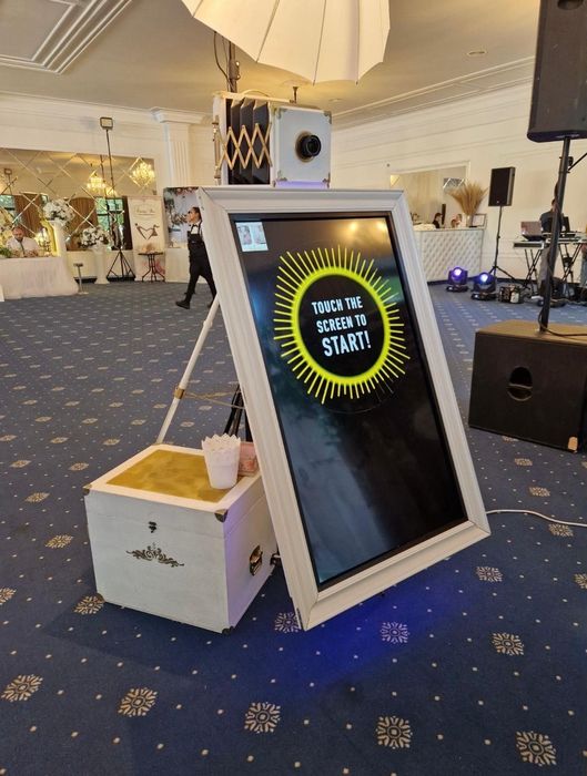 REDUCERE 25% !!! Cabina foto Oglinda foto pt Nunta/ Botez/ Evenimente