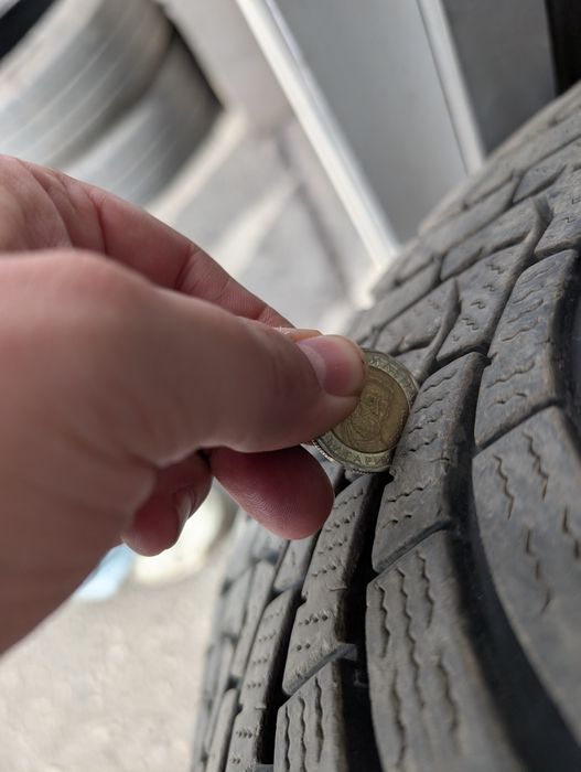 Зимни гуми Falken 245/45/18