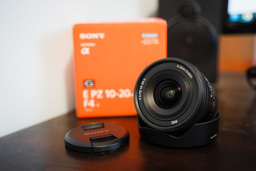 Обектив Sony E PZ 10-20mm f/4 G