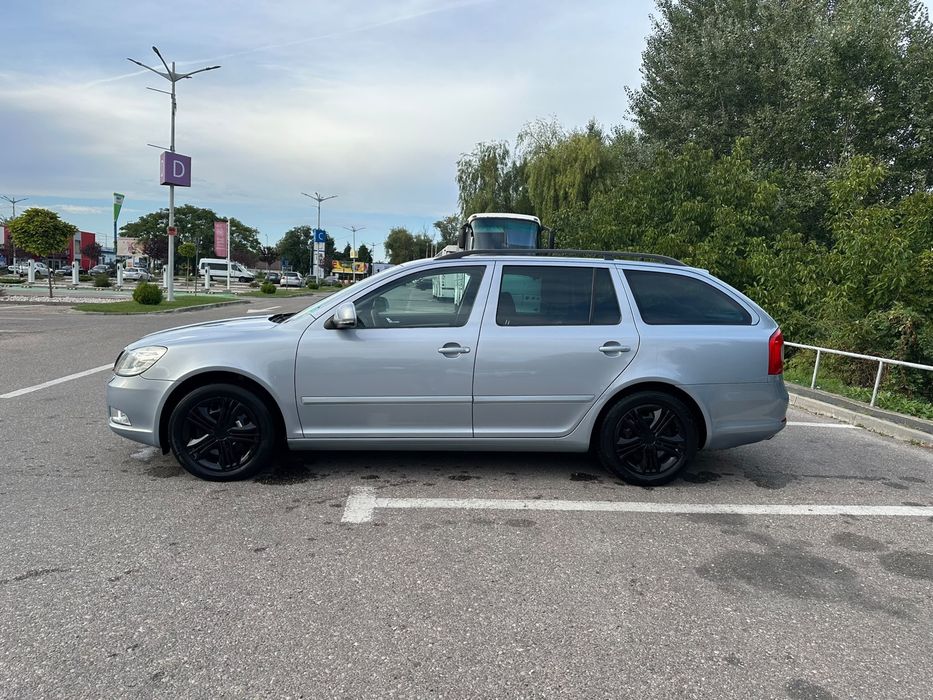 SKODA Octavia 2009 — imagine 4