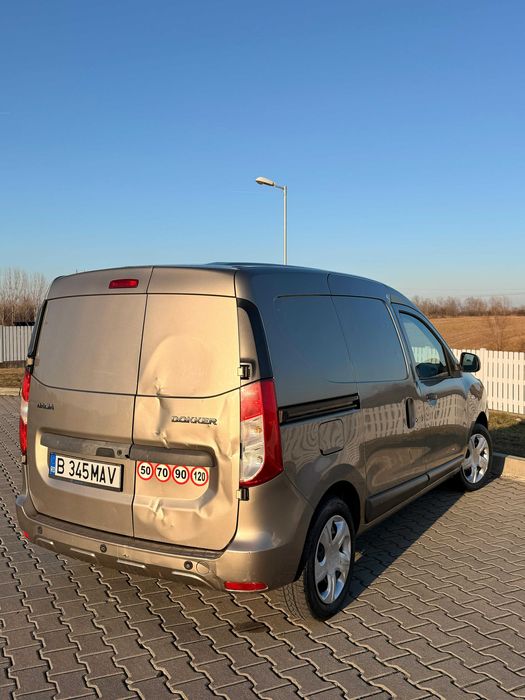 Dacia Dokker 1.6i + GPL // 2016 // AC // Pilot automat // Usor Avariat