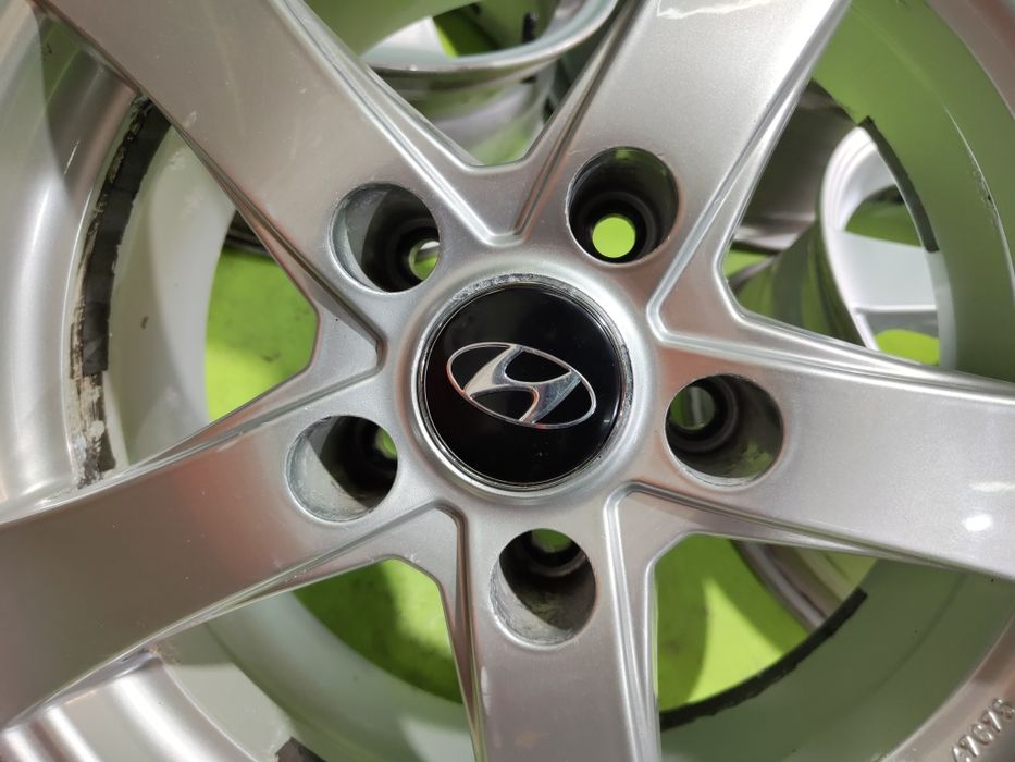 16 5x114.3 Hyundai Kia лети джанти 5х114.3