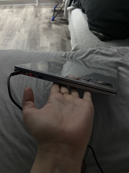 Продам ноутбук, новый