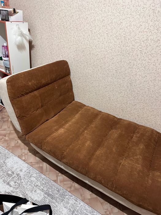 Продам Диван срочно