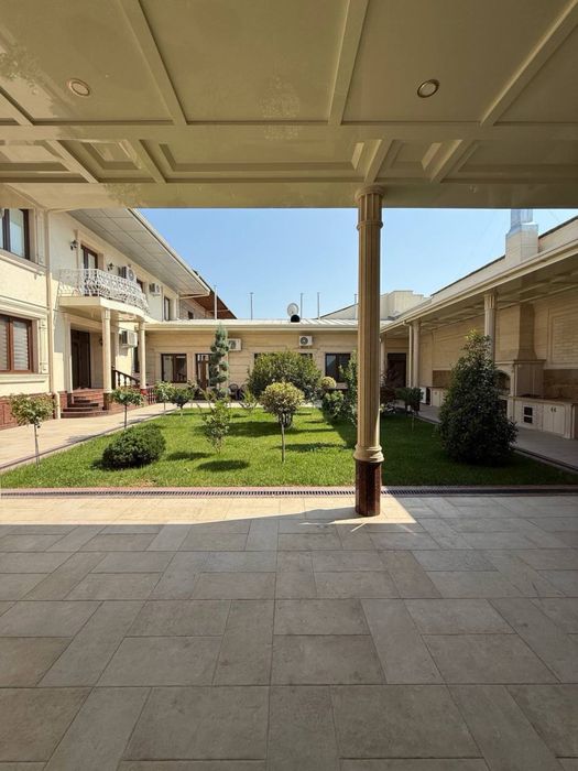 Ипакчилик Евро дом 7.5соток 450кв.м 17комнат 2этажей срочно