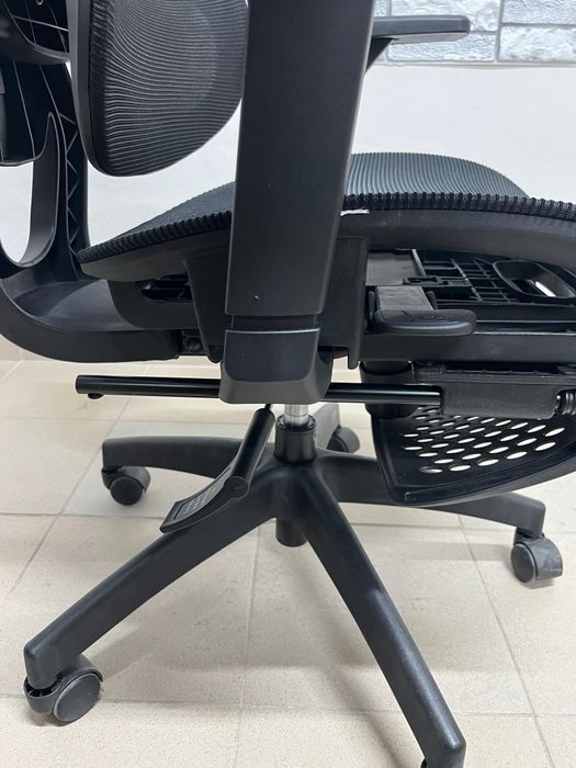 Эргономичное кресло