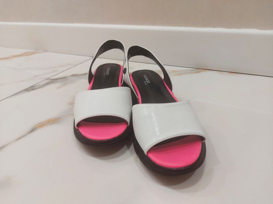 Танкетки женские