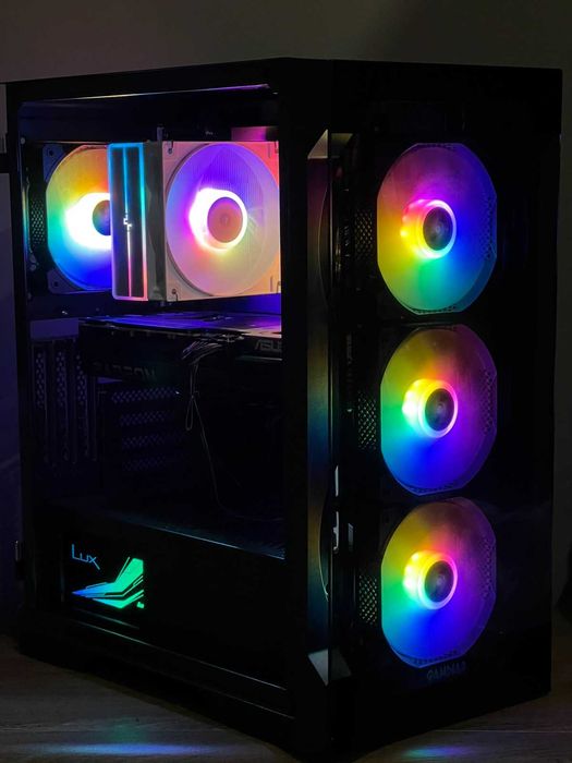 Компютър - /Asrock B650/Ryzen 7 7700/RX 9070 16GB/32GB 6400MHx/1TB nV/