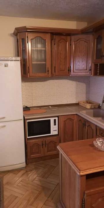 Дава се под наем Тристаен апартамент в Бургас, Център - 90 кв.м за 225 € - Снимка #22