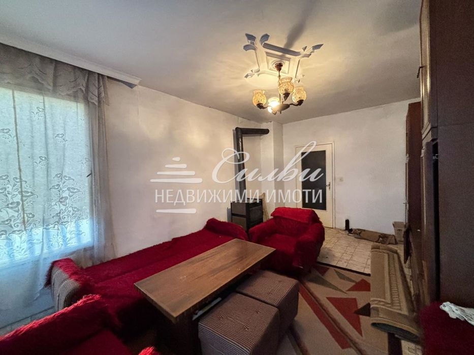 Продава се Двустаен апартамент в Нови пазар - 76 кв.м за 604 €/кв.м - Снимка #1