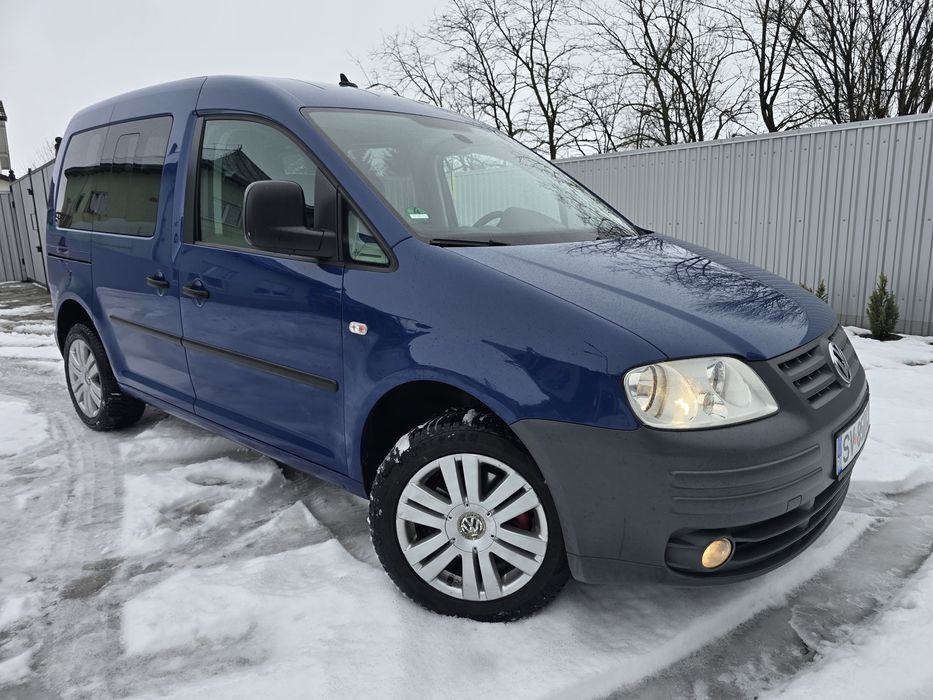 VW Caddy Life , 1.9 TDI , 105 CP, 7 locuri,An fab 2010 IREPROȘABIL  !!