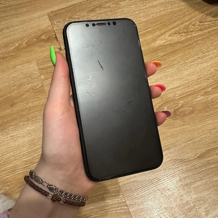 iPhone XR(128гб)