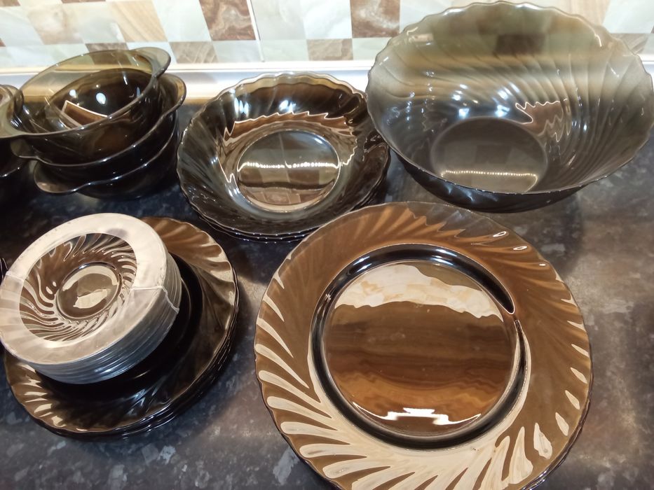 Срочно продам  стеклянные посуды