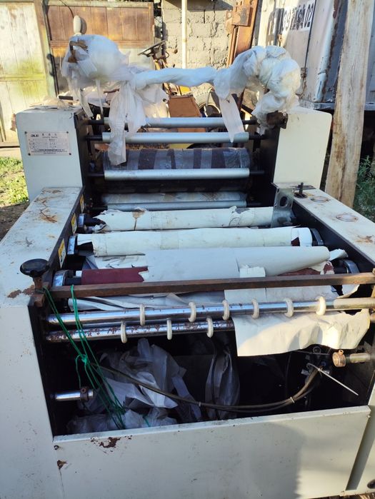 Ламинатор рулонный для цеха