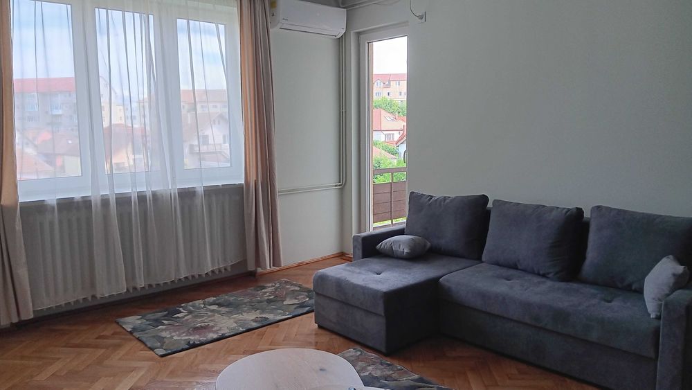 Proprietar, închiriez ap. 2 camere în vilă, Sibiu – Ștefan cel Mare, aproape de centru