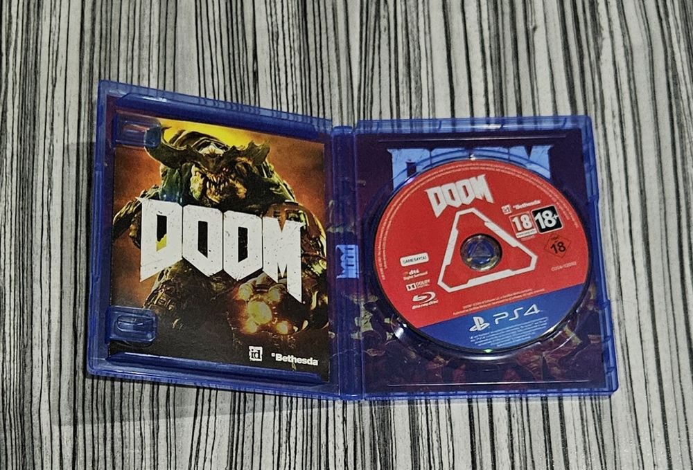 Doom ps 4+ multe altele