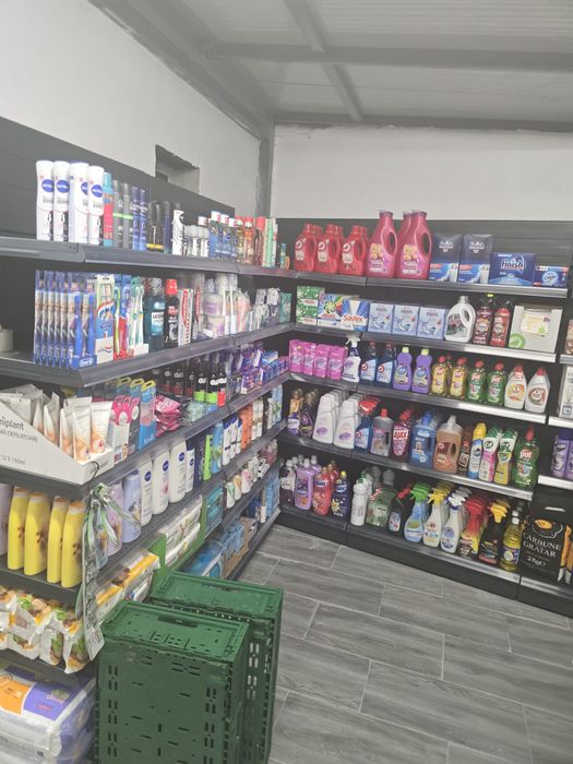 Rafturi de magazin de la 300lei cu factura