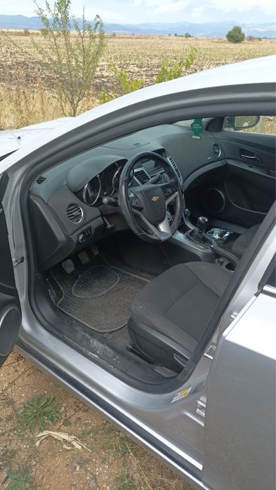 chevrolet cruze на части