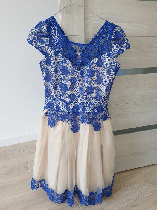 Vand rochie ocazie marimea 36 - S