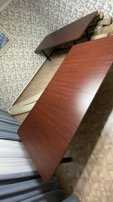 стол сатылады. коммент дұрыстап оқыңыз