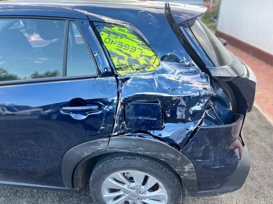 Suzuki SX4 Cross hibrid, PRET FIX, avariat, AVARIATE