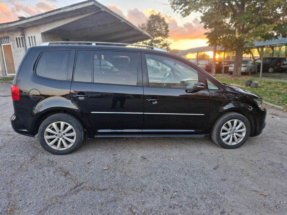 VW Touran 2.0 tdi HIGHLINE