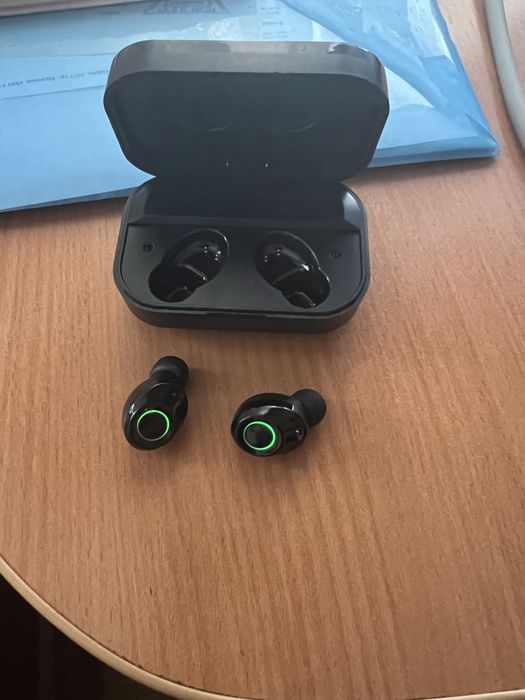 Продам наушники.