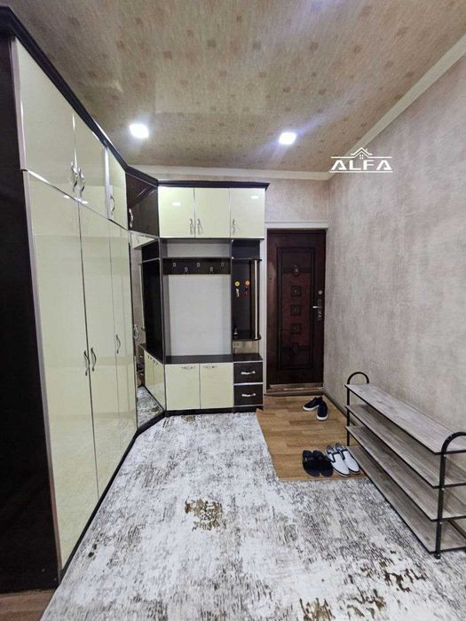 Kvartira uy xonadon sotiladi 3 xonali 84m² 3-qavat.