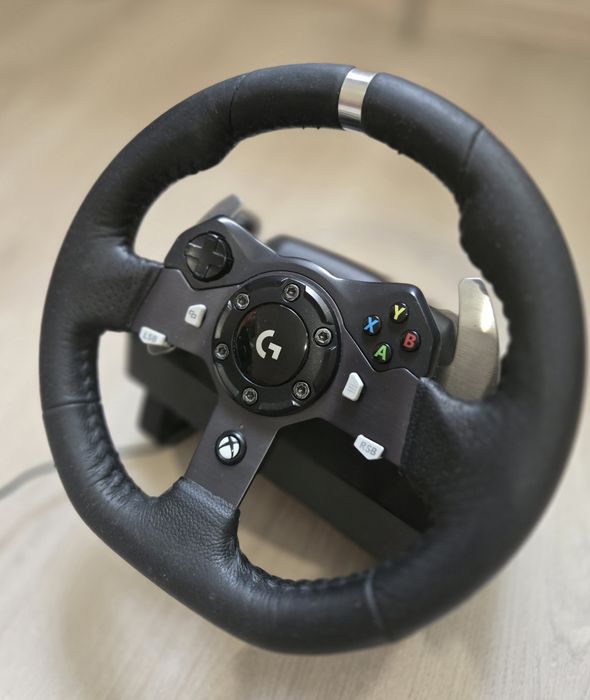 Игровой руль Logitech G920 Driving Force