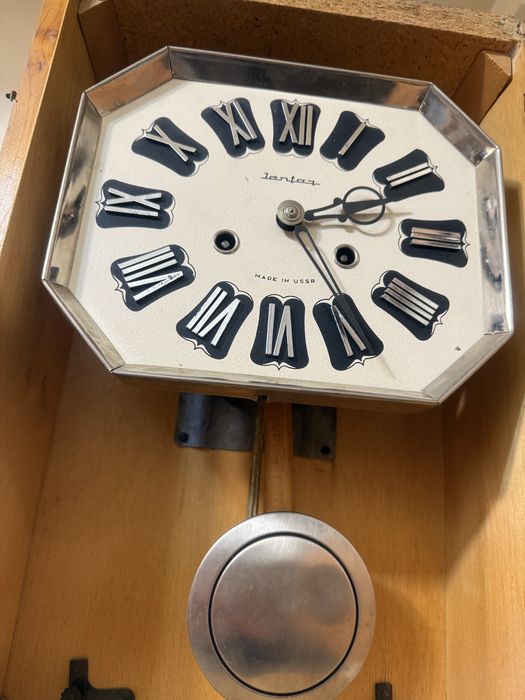 Ceas mecanic cu pendul Yantar