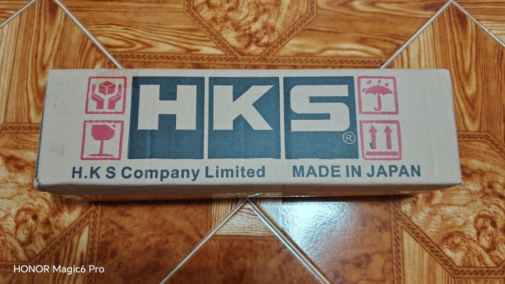 Спортно гърне HKS 76 вход