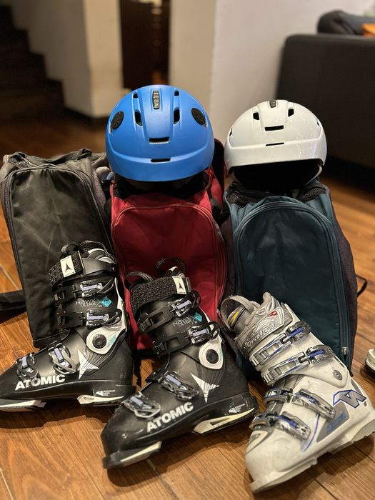 Clapari (Atomic si Nordica), schiuri (Fischer, Head) casti ( Caso)