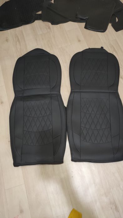 Чехлы в салон на седан