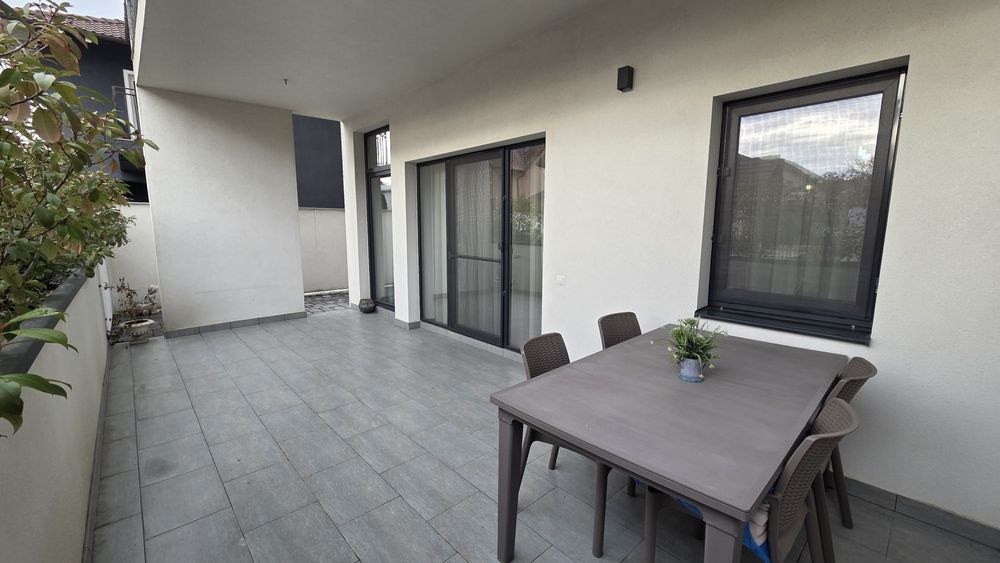 Proprietar vând 3 camere 107 mp Șelimbăr str.Pictor Brana nr 49