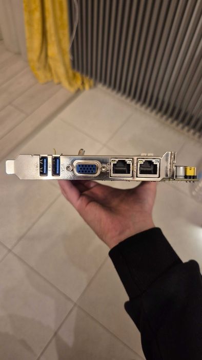 COMPLET Axiomtek SHB120 + FAB118 + i5-2400 + 16GB RAM + Extensii