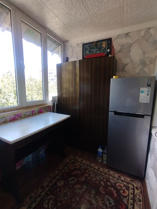 Ijaraga kvartira beriladi sagdiyana 2 xona 3 etaj