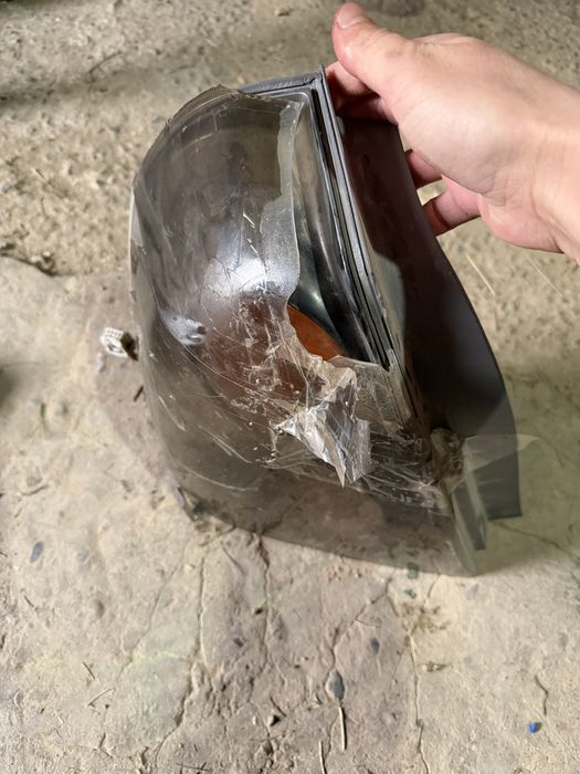 Заднии левый фар  ниссан алтима