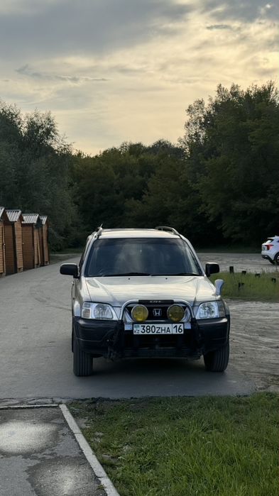 Honda cr v rd 1 1996 год