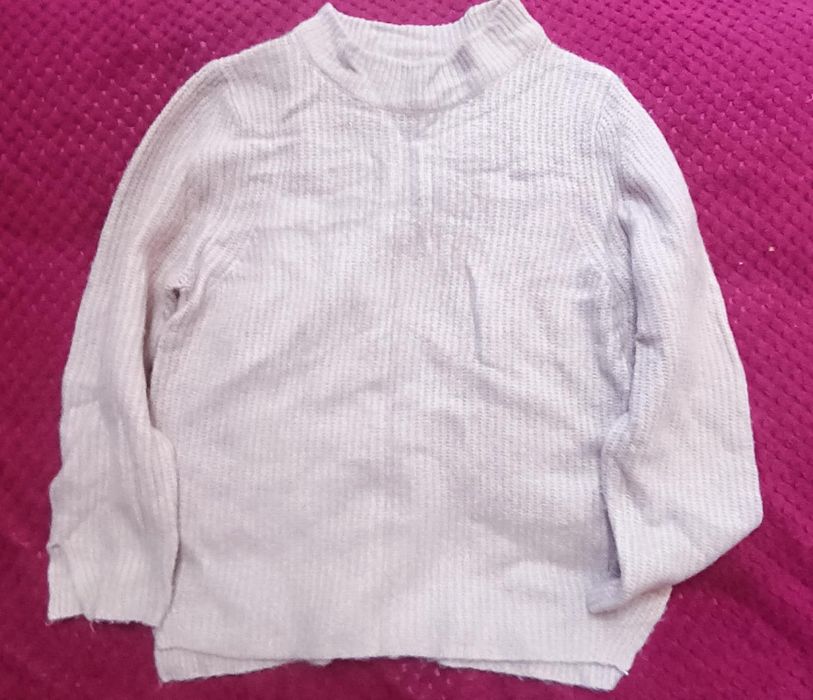 Кофточки на девочку 3-4 года.