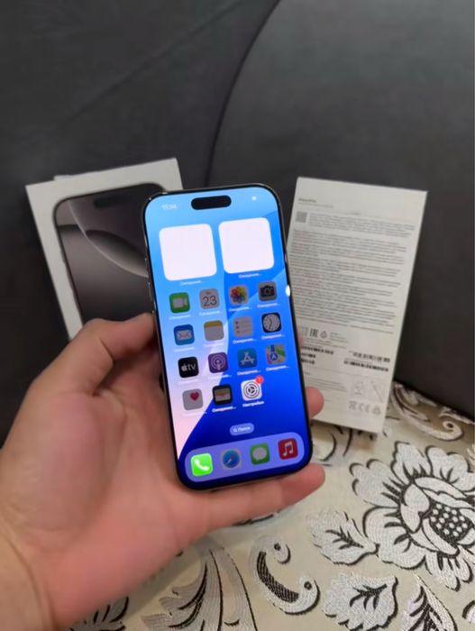 Продам Iphone 16 pro на 256гб состаяния идеал