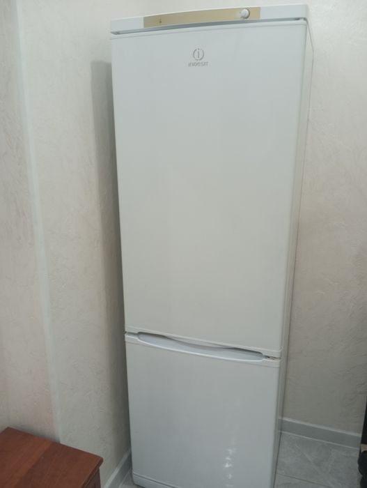 Холодильник в хорошем состоянии