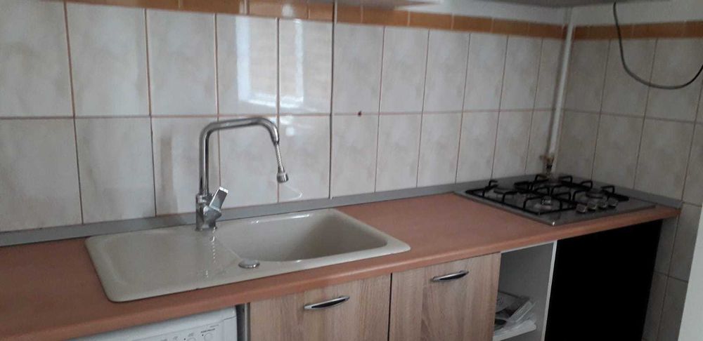 Garsoniera de inchiriat in zona Capatul lui 2 utilata si mobilata