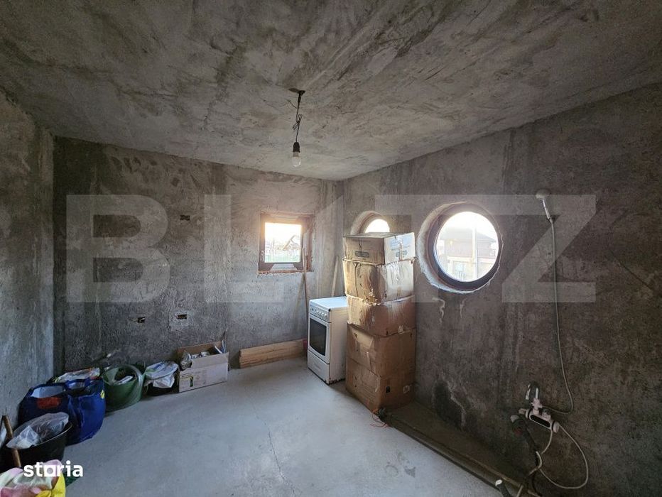 Casa la rosu, P+M, 120 mpu, teren 800 mp, zona Simnicu de sus