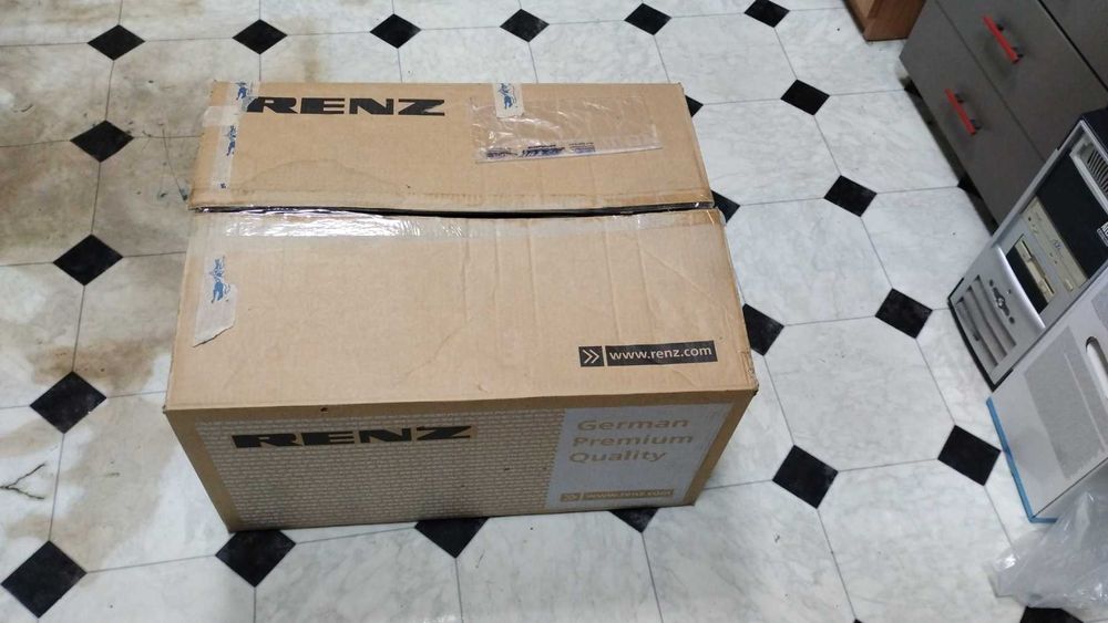 Професионална машина за подвързване със спирали Renz SRW 360 3:1