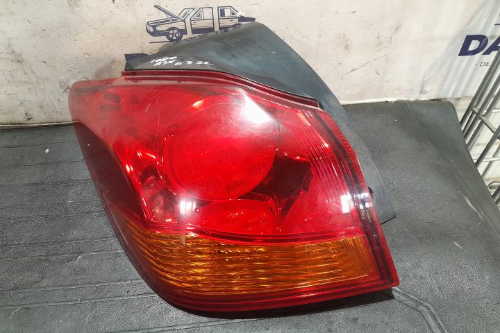 Lampa / Tripla stop stanga pe aripa Mitsubishi ASX prima generatie
