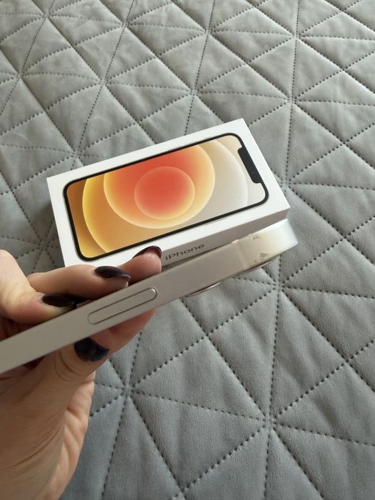 Телефон Iphone 12 128 GB