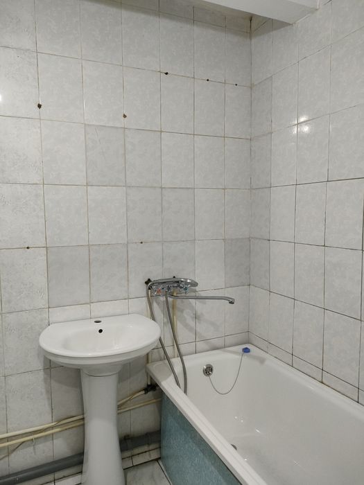 Сдам просторную 1-комн квартиру