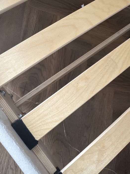 Продается детская кроватка (россия) 150*80