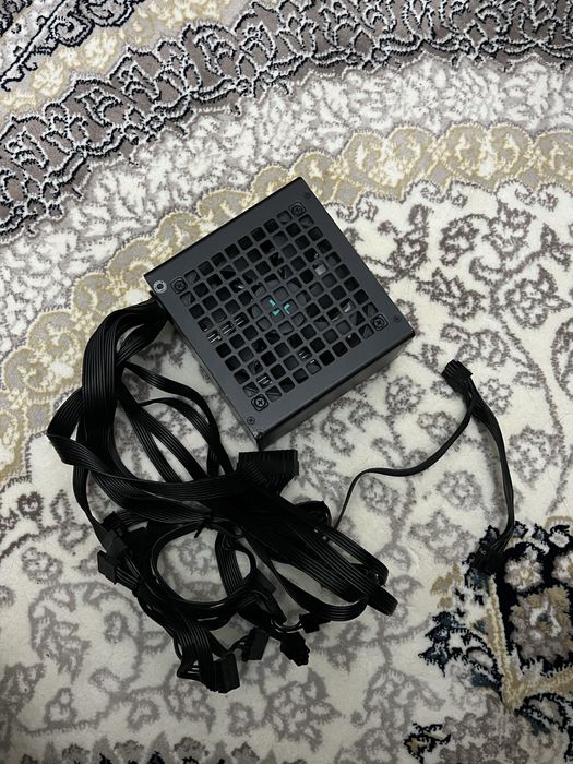 Blok pitanya 500w 600w 700w DeppCool